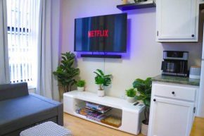 Brand New Cozy 2B & 1B I Downtown Wifi I Free Parking